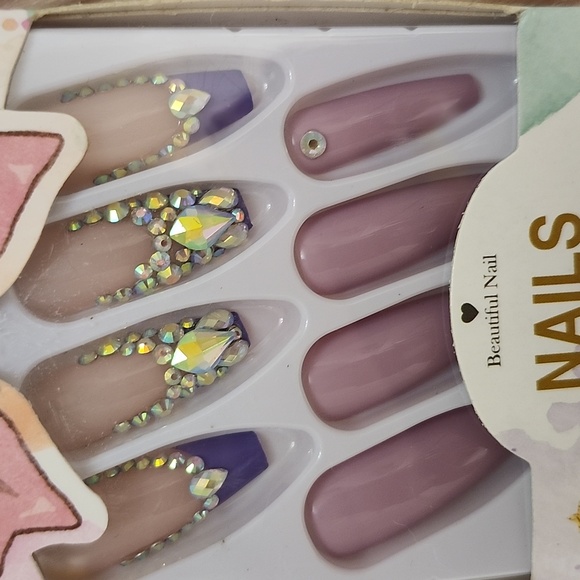 Brand New BEAUTIFUL NAIL Bling False Nails-XL - Picture 3 of 3